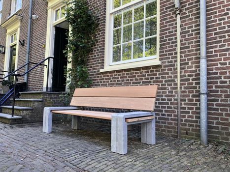 Korting Op Tuinbank Met Bedrukking